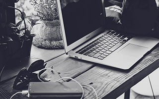 爱游戏官网-瑞典拳击新星崛起：擂台之巅，胜券在握的荣耀之路