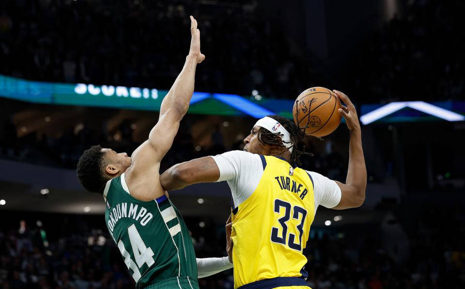 雄鹿近期状态火热，又一场大胜让他们领先扩大的简单介绍