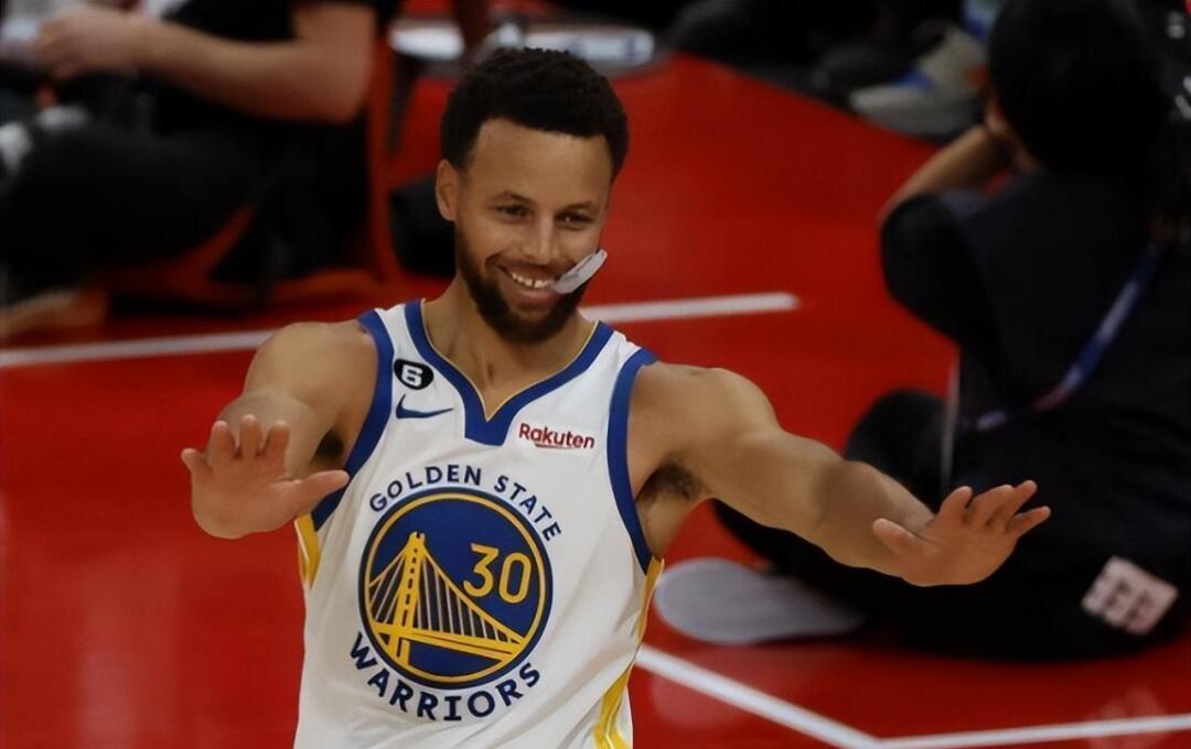 传奇球星在季后赛中刷新得分记录 传奇球星在季后赛中刷新得分记录