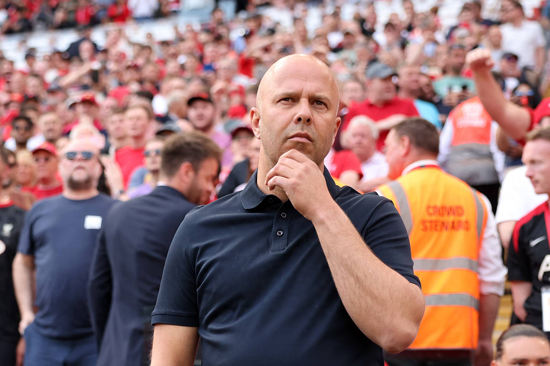 包含利物浦主帅赛后发布严厉言论，球队展望严峻的词条