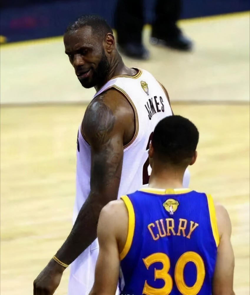 包含卫冕冠军不容忽视,挑战者雷厉风行!的词条 包含卫冕冠军不容忽视,挑战者雷厉风行!的词条