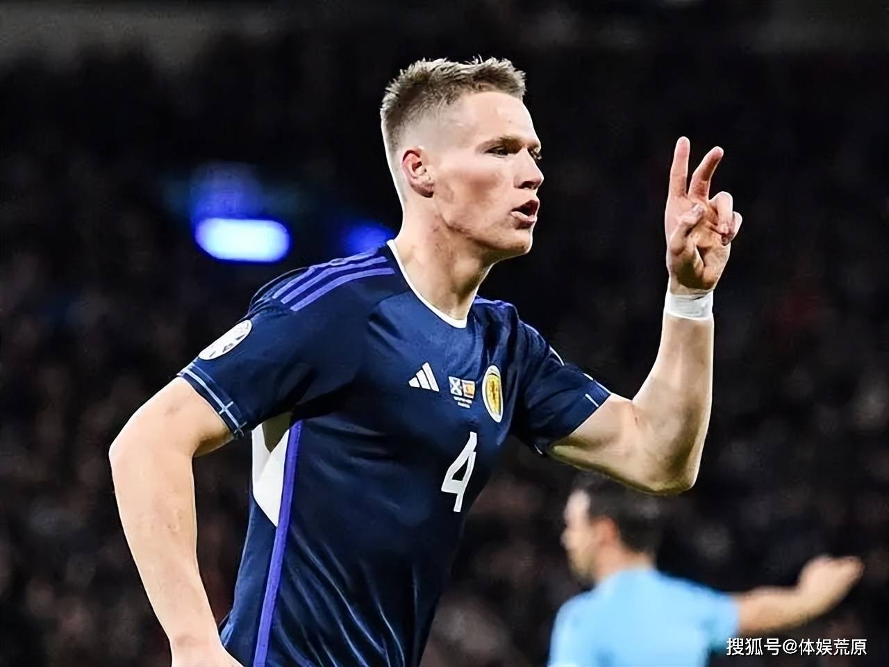 包含瑞士队成功进阶,锁定欧洲杯参赛资格的词条 包含瑞士队成功进阶,锁定欧洲杯参赛资格的词条