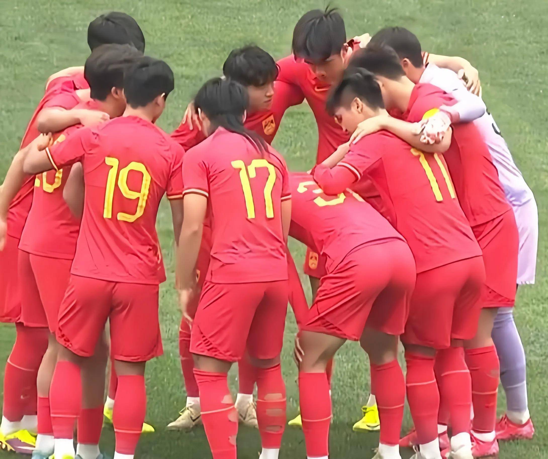 下周足坛精彩赛程,球迷欢呼雀跃 下周足坛精彩赛程,球迷欢呼雀跃