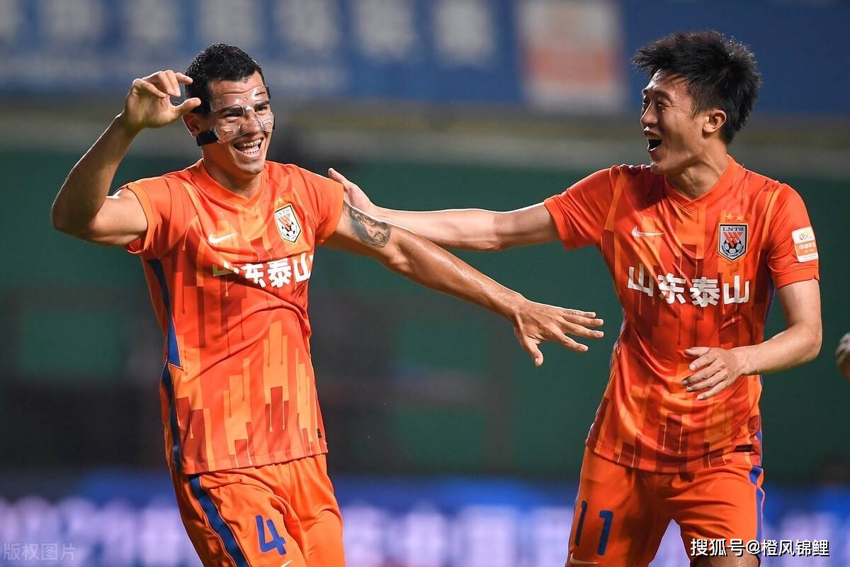 一箭穿心!球队狂扫对手无力 一箭穿心!球队狂扫对手无力