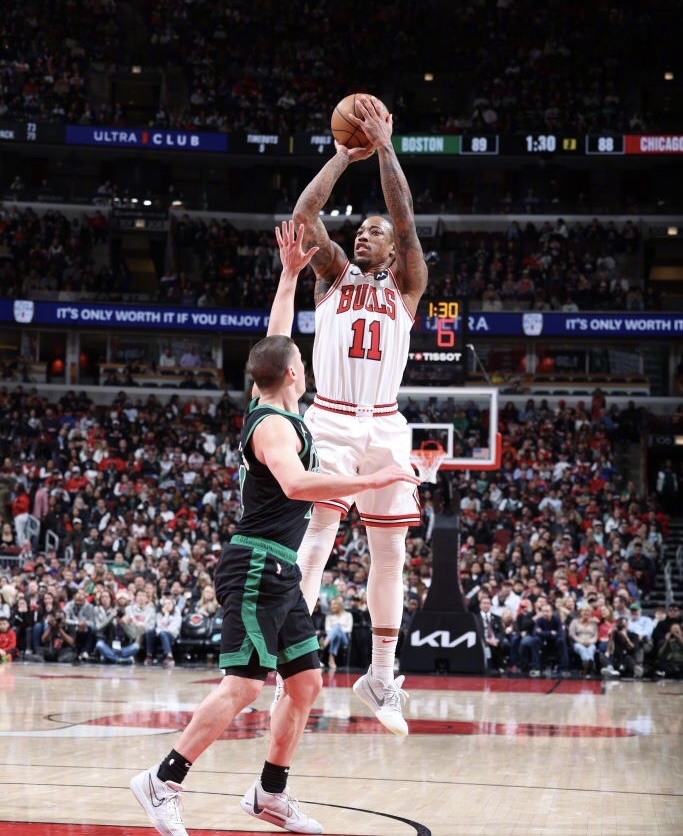 公牛轻取凯尔特人,豪取三连胜的简单介绍 公牛轻取凯尔特人,豪取三连胜的简单介绍